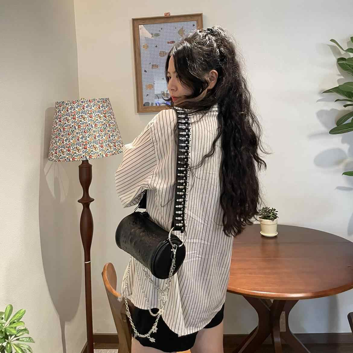 Retro Bullet Shoulder Underarm Crossbody Bag